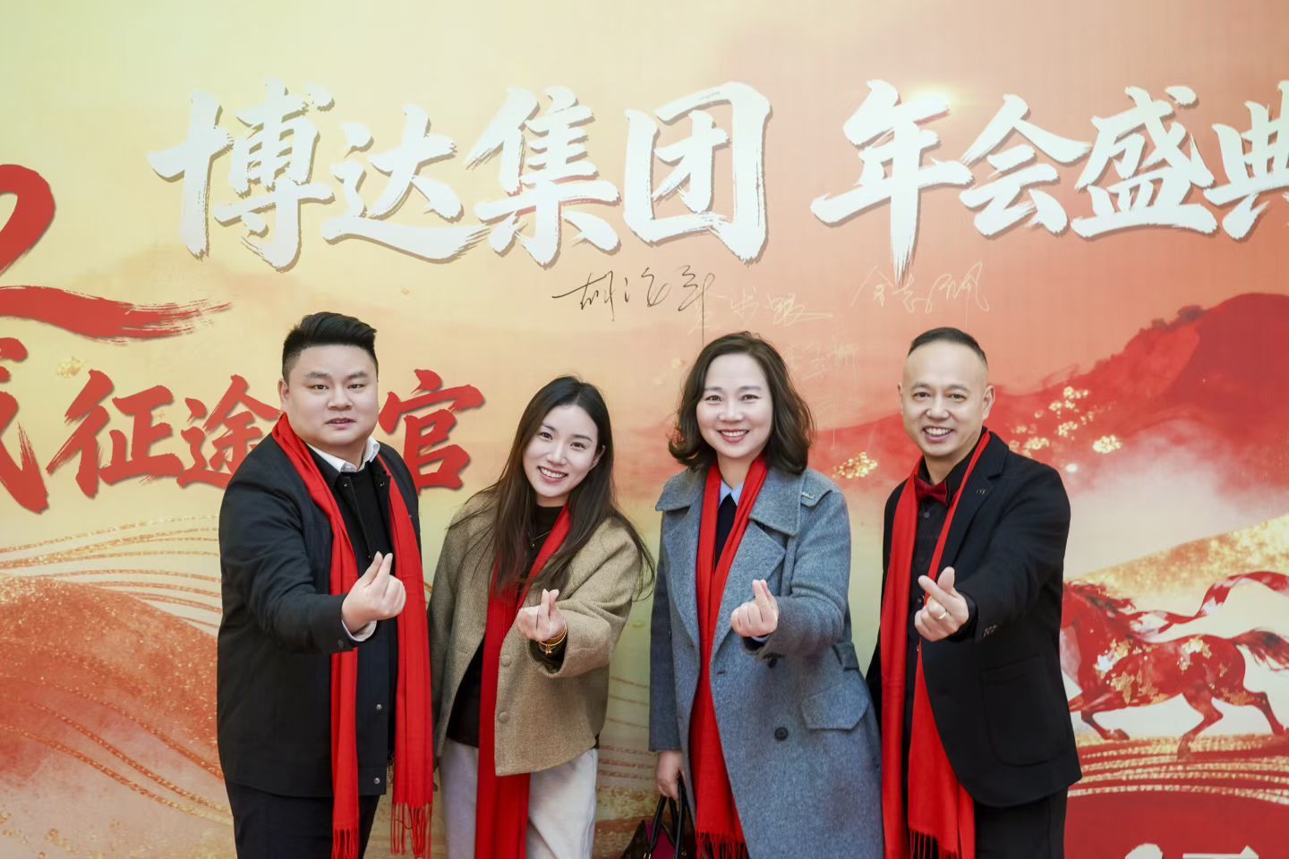 COTV全球直播-广东博达道具有限公司专业生产婚庆道具、美陈道具、宴会厅道具、软装道具及户外亮化灯具 、公共音响系统等产品,承接一站式设计、生产、落地施工一条龙服务,欢迎大家光临! COTV全球直播-广东博达道具有限公司专业生产婚庆道具、美陈道具、宴会厅道具、软装道具及户外亮化灯具 、公共音响系统等产品,承接一站式设计、生产、落地施工一条龙服务,欢迎大家光临!