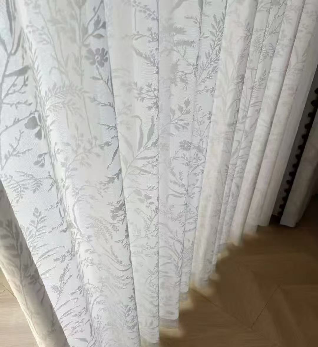 COTV全球直播-绍兴览致纺织品有限公司专业经营纺织品家纺窗帘的设计、加工生产和销售，拥有大型样品展厅和仓库及窗帘产品加工生产基地,欢迎新老客户洽谈采购！总经理崔红彬欢迎大家光临！