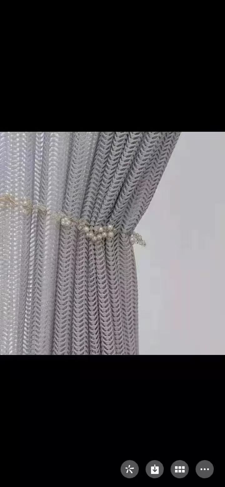 COTV全球直播-绍兴览致纺织品有限公司专业经营纺织品家纺窗帘的设计、加工生产和销售，拥有大型样品展厅和仓库及窗帘产品加工生产基地,欢迎新老客户洽谈采购！总经理崔红彬欢迎大家光临！