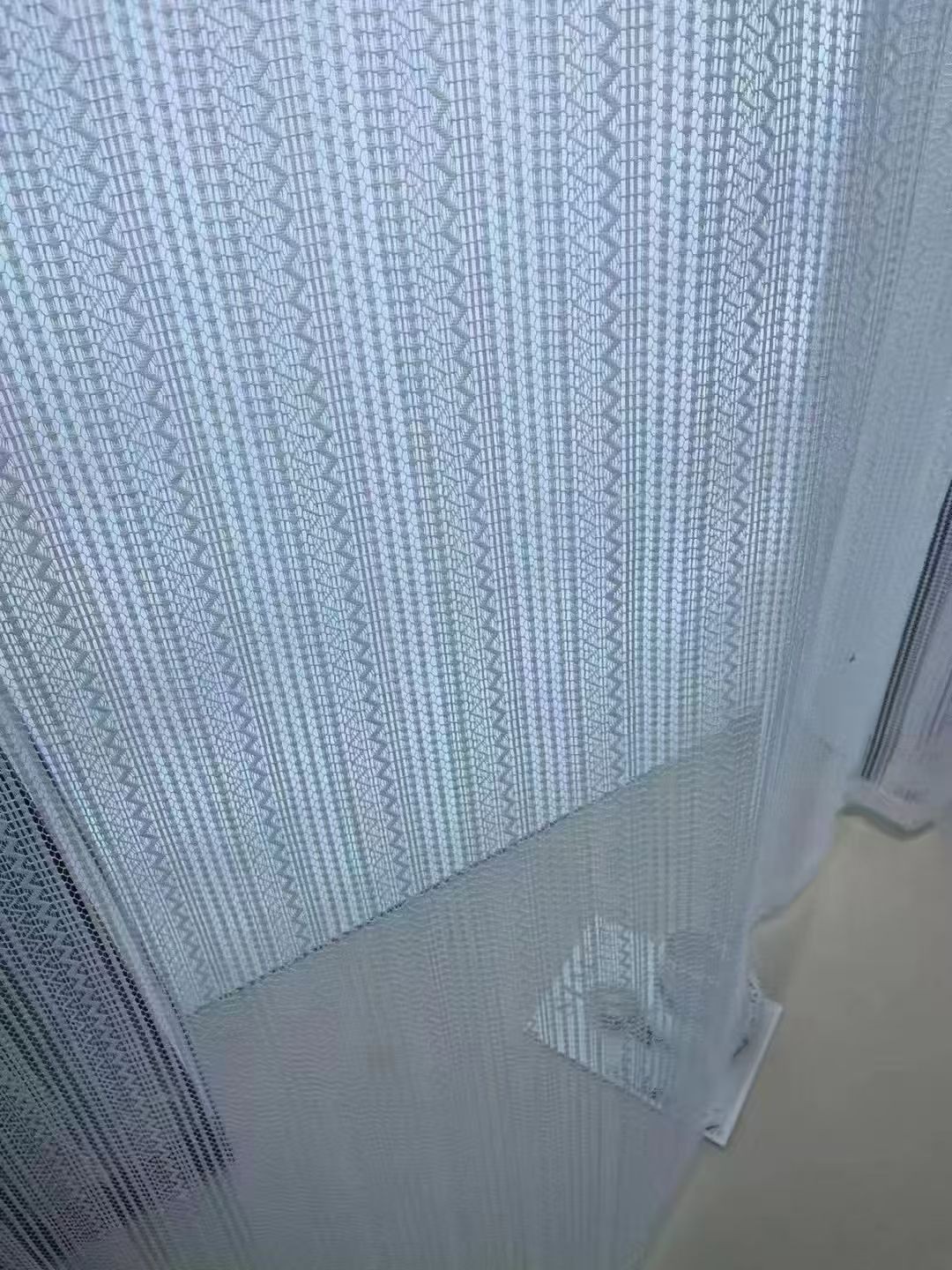 COTV全球直播-绍兴览致纺织品有限公司专业经营纺织品家纺窗帘的设计、加工生产和销售，拥有大型样品展厅和仓库及窗帘产品加工生产基地,欢迎新老客户洽谈采购！总经理崔红彬欢迎大家光临！