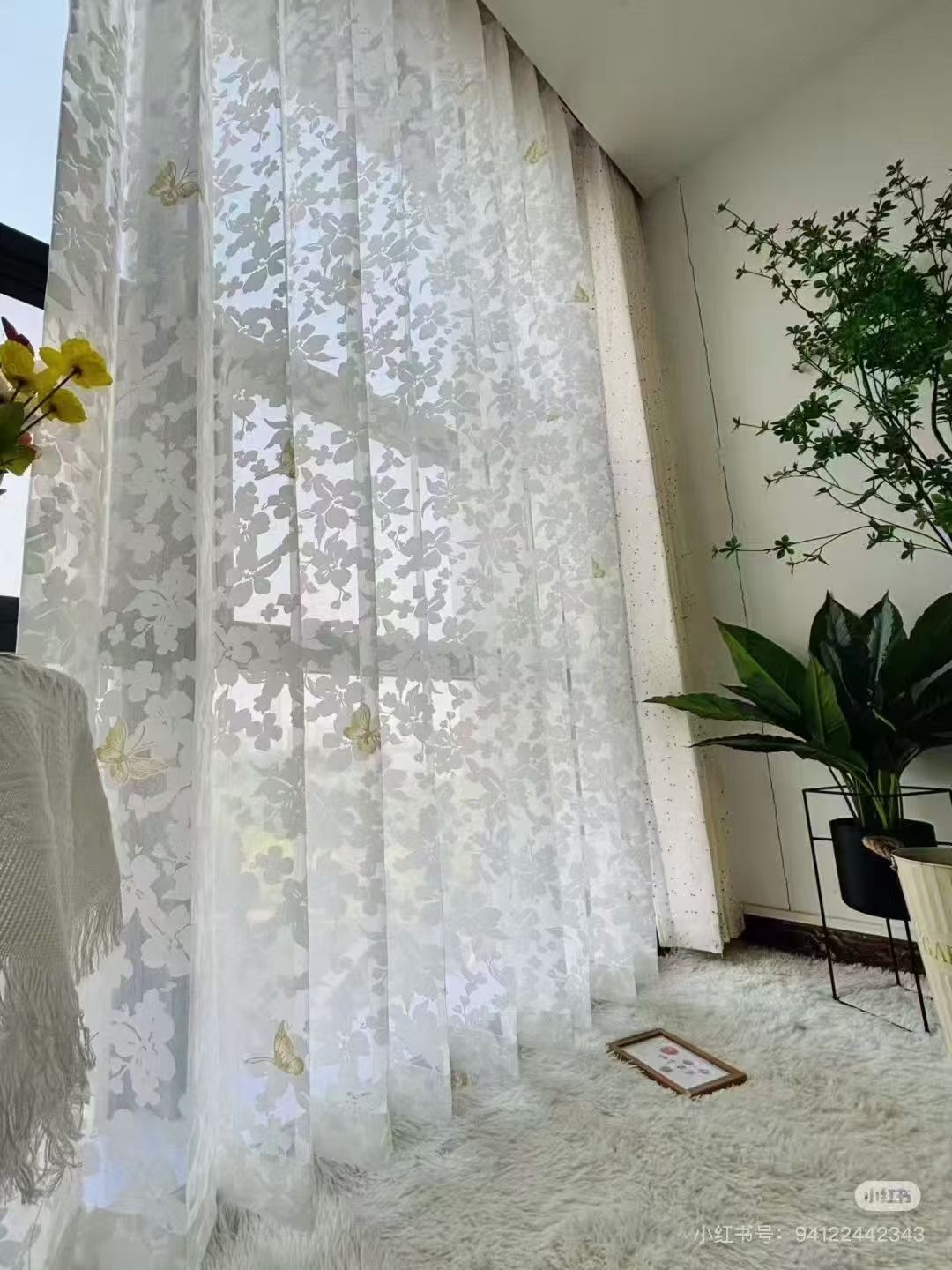 COTV全球直播-绍兴览致纺织品有限公司专业经营纺织品家纺窗帘的设计、加工生产和销售，拥有大型样品展厅和仓库及窗帘产品加工生产基地,欢迎新老客户洽谈采购！总经理崔红彬欢迎大家光临！