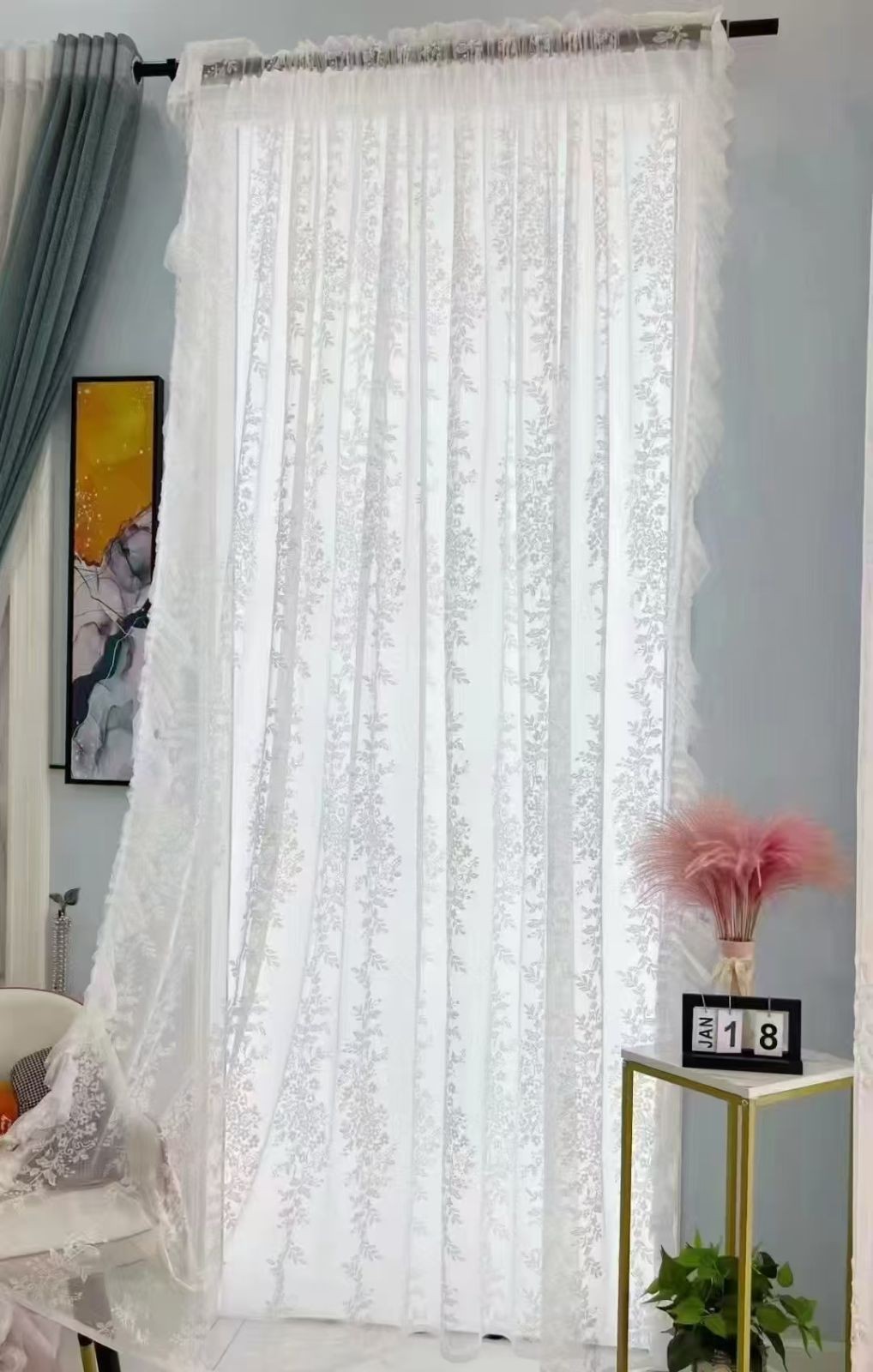 COTV全球直播-绍兴览致纺织品有限公司专业经营纺织品家纺窗帘的设计、加工生产和销售，拥有大型样品展厅和仓库及窗帘产品加工生产基地,欢迎新老客户洽谈采购！总经理崔红彬欢迎大家光临！