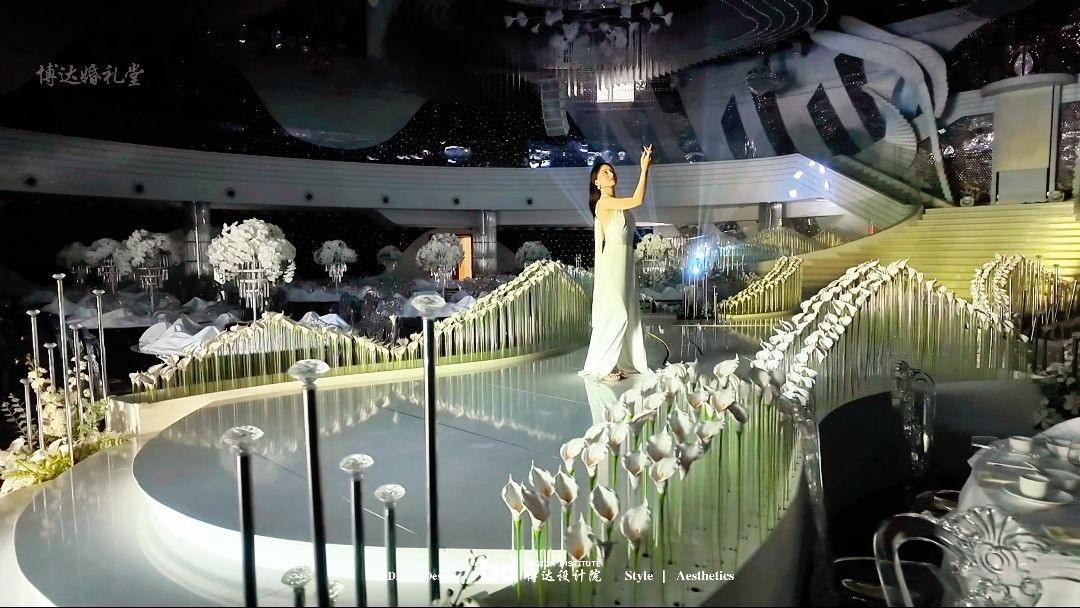 COTV全球直播-广东博达道具有限公司专业生产婚庆道具、美陈道具、宴会厅道具、软装道具及户外亮化灯具 、公共音响系统等产品,承接一站式设计、生产、落地施工一条龙服务,欢迎大家光临! COTV全球直播-广东博达道具有限公司专业生产婚庆道具、美陈道具、宴会厅道具、软装道具及户外亮化灯具 、公共音响系统等产品,承接一站式设计、生产、落地施工一条龙服务,欢迎大家光临!