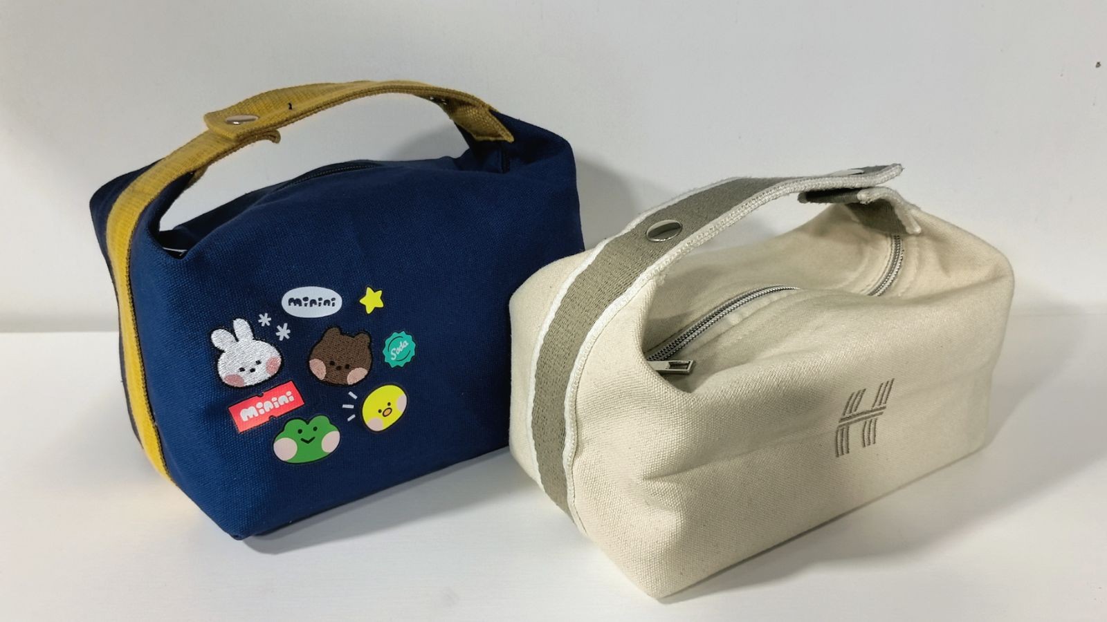 COTV全球直播-温州市文舟商务礼品有限公司专业生产:美容化妆品包、洗漱包、工具包、电器包、酒品包、理发工具,垂钓用具,文教及体育用品,大健康行业,摄影器材,礼品包等产品,欢迎大家光临! COTV全球直播-温州市文舟商务礼品有限公司专业生产:美容化妆品包、洗漱包、工具包、电器包、酒品包、理发工具,垂钓用具,文教及体育用品,大健康行业,摄影器材,礼品包等产品,欢迎大家光临!