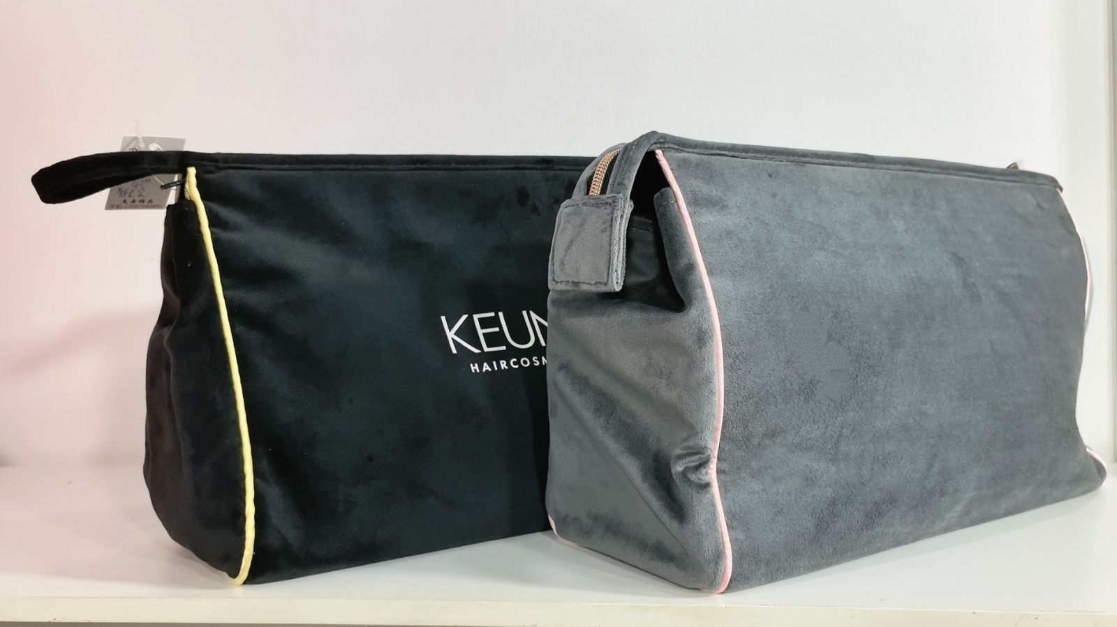 COTV全球直播-温州市文舟商务礼品有限公司专业生产:美容化妆品包、洗漱包、工具包、电器包、酒品包、理发工具,垂钓用具,文教及体育用品,大健康行业,摄影器材,礼品包等产品,欢迎大家光临! COTV全球直播-温州市文舟商务礼品有限公司专业生产:美容化妆品包、洗漱包、工具包、电器包、酒品包、理发工具,垂钓用具,文教及体育用品,大健康行业,摄影器材,礼品包等产品,欢迎大家光临!