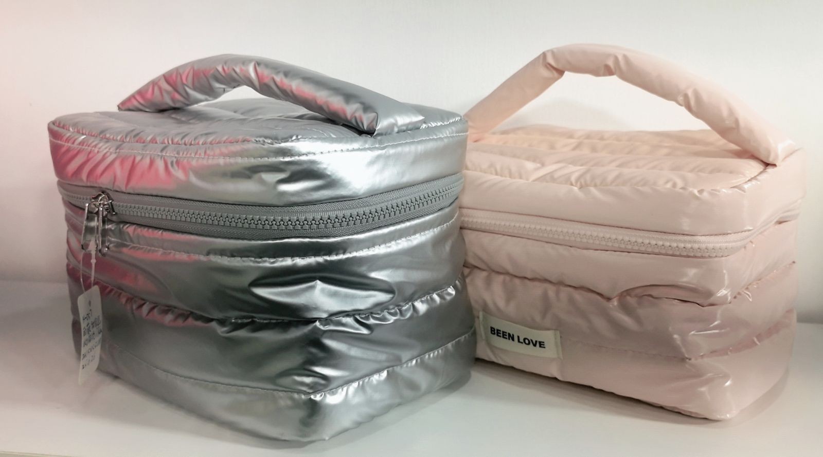 COTV全球直播-温州市文舟商务礼品有限公司专业生产:美容化妆品包、洗漱包、工具包、电器包、酒品包、理发工具,垂钓用具,文教及体育用品,大健康行业,摄影器材,礼品包等产品,欢迎大家光临! COTV全球直播-温州市文舟商务礼品有限公司专业生产:美容化妆品包、洗漱包、工具包、电器包、酒品包、理发工具,垂钓用具,文教及体育用品,大健康行业,摄影器材,礼品包等产品,欢迎大家光临!