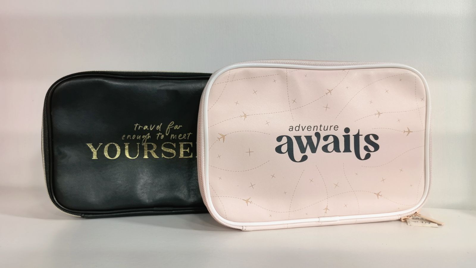 COTV全球直播-温州市文舟商务礼品有限公司专业生产:美容化妆品包、洗漱包、工具包、电器包、酒品包、理发工具,垂钓用具,文教及体育用品,大健康行业,摄影器材,礼品包等产品,欢迎大家光临! COTV全球直播-温州市文舟商务礼品有限公司专业生产:美容化妆品包、洗漱包、工具包、电器包、酒品包、理发工具,垂钓用具,文教及体育用品,大健康行业,摄影器材,礼品包等产品,欢迎大家光临!