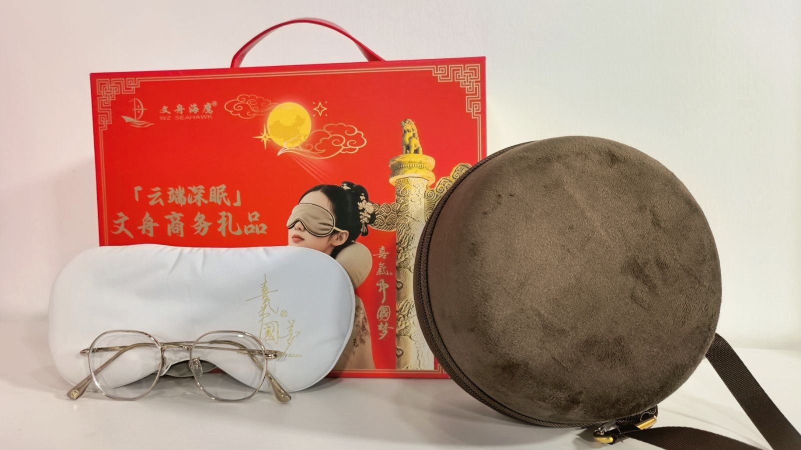 COTV全球直播-温州市文舟商务礼品有限公司专业生产:美容化妆品包、洗漱包、工具包、电器包、酒品包、理发工具,垂钓用具,文教及体育用品,大健康行业,摄影器材,礼品包等产品,欢迎大家光临! COTV全球直播-温州市文舟商务礼品有限公司专业生产:美容化妆品包、洗漱包、工具包、电器包、酒品包、理发工具,垂钓用具,文教及体育用品,大健康行业,摄影器材,礼品包等产品,欢迎大家光临!