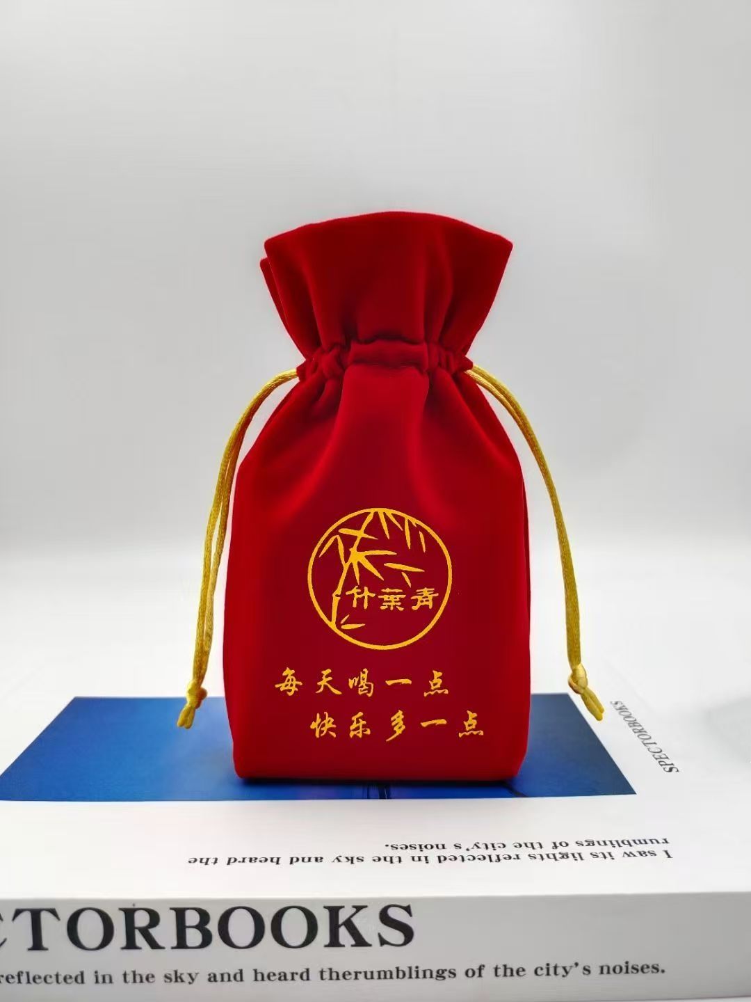 COTV全球直播-温州市文舟商务礼品有限公司专业生产:美容化妆品包、洗漱包、工具包、电器包、酒品包、理发工具,垂钓用具,文教及体育用品,大健康行业,摄影器材,礼品包等产品,欢迎大家光临! COTV全球直播-温州市文舟商务礼品有限公司专业生产:美容化妆品包、洗漱包、工具包、电器包、酒品包、理发工具,垂钓用具,文教及体育用品,大健康行业,摄影器材,礼品包等产品,欢迎大家光临!