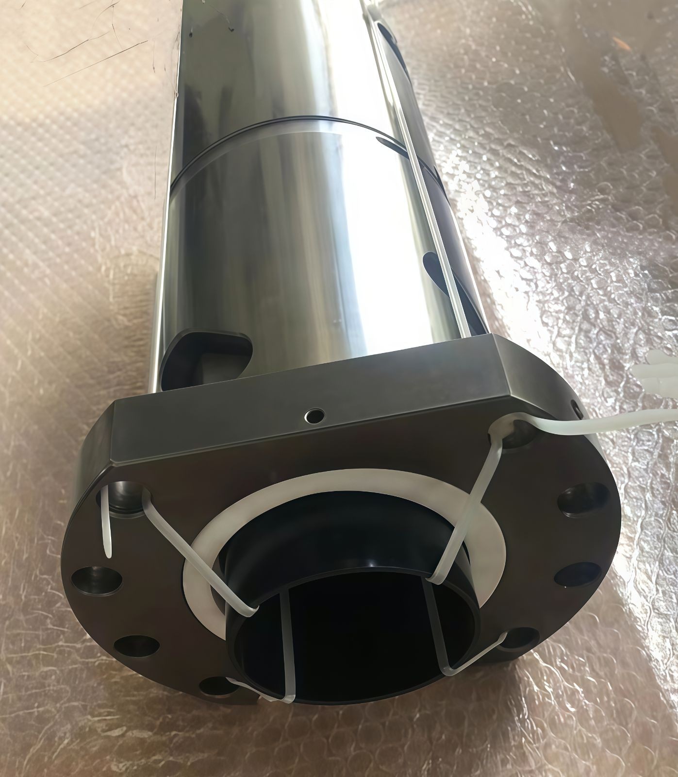 COTV全球直播-丽水市恒城轴承有限公司专业生产直线光轴、滚珠丝杆支撑座、双轴心导轨系列、线性导轨系列、直线滑动单元滑块、圆柱直线导轨、直线轴承、杆端关节轴承、向心关节轴承，等产品，欢迎大家光临！