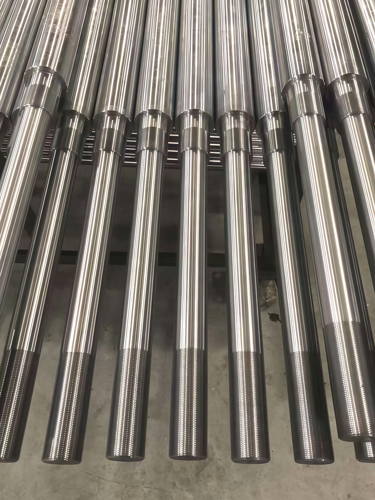 COTV全球直播-丽水市恒城轴承有限公司专业生产直线光轴、滚珠丝杆支撑座、双轴心导轨系列、线性导轨系列、直线滑动单元滑块、圆柱直线导轨、直线轴承、杆端关节轴承、向心关节轴承，等产品，欢迎大家光临！