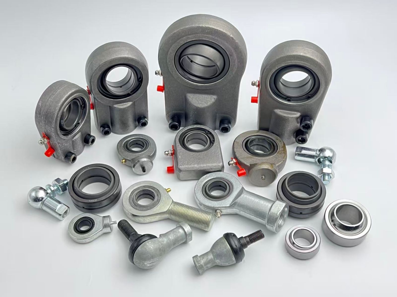 COTV全球直播-丽水市恒城轴承有限公司专业生产直线光轴、滚珠丝杆支撑座、双轴心导轨系列、线性导轨系列、直线滑动单元滑块、圆柱直线导轨、直线轴承、杆端关节轴承、向心关节轴承，等产品，欢迎大家光临！