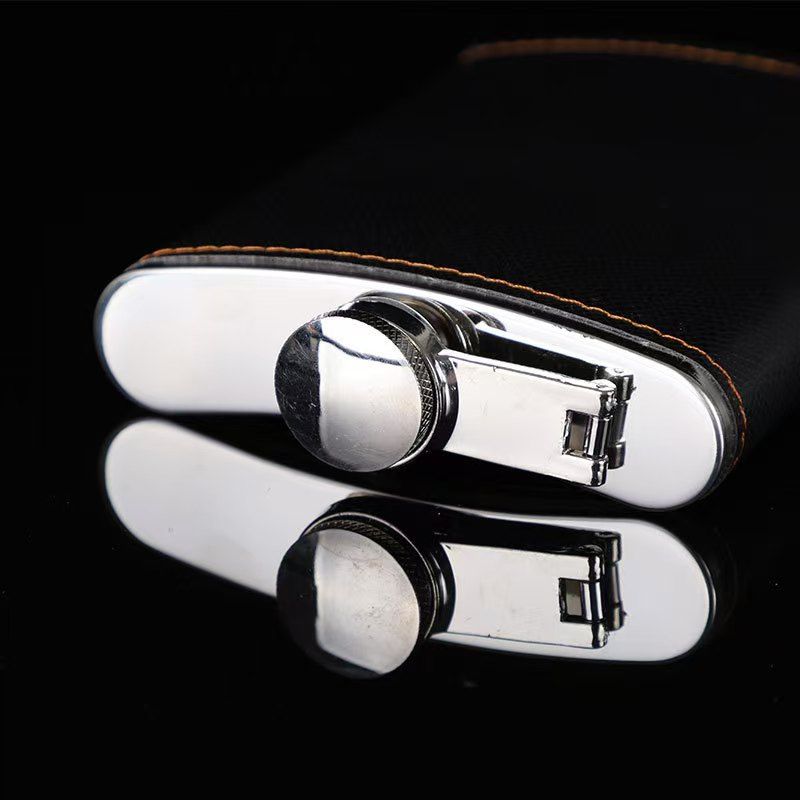 COTV全球直播-永康市顺丰不锈钢制品厂专业生产:各种不锈钢酒壶、工艺品不锈钢酒壶、各种不锈钢酒杯系列饮品用具等产品，欢迎大家光临！