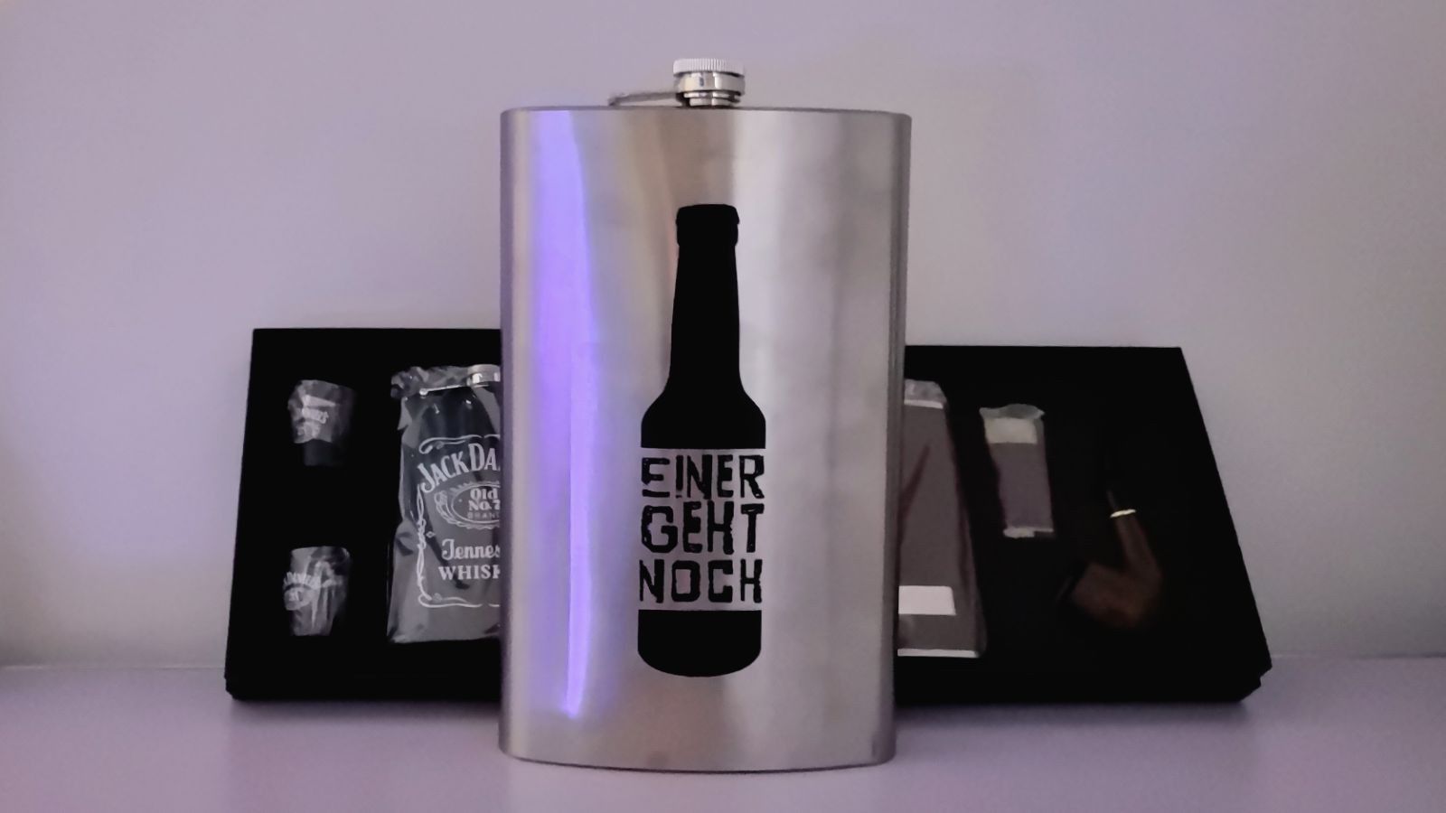 COTV全球直播-永康市顺丰不锈钢制品厂专业生产:各种不锈钢酒壶、工艺品不锈钢酒壶、各种不锈钢酒杯系列饮品用具等产品，欢迎大家光临！