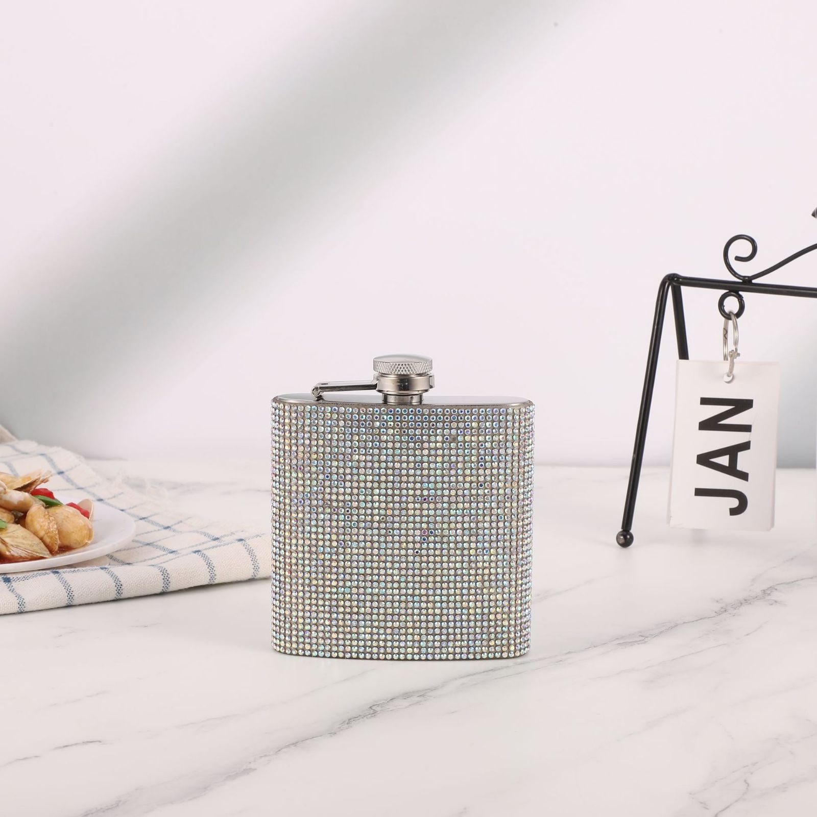 COTV全球直播-永康市顺丰不锈钢制品厂专业生产:各种不锈钢酒壶、工艺品不锈钢酒壶、各种不锈钢酒杯系列饮品用具等产品，欢迎大家光临！