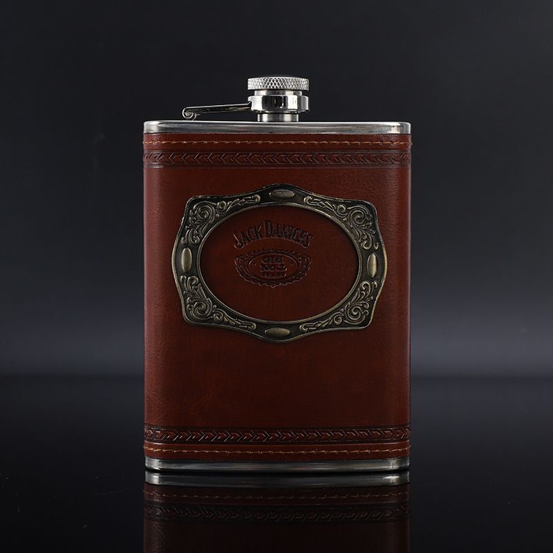 COTV全球直播-永康市顺丰不锈钢制品厂专业生产:各种不锈钢酒壶、工艺品不锈钢酒壶、各种不锈钢酒杯系列饮品用具等产品，欢迎大家光临！