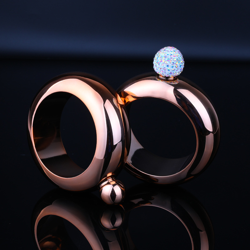 COTV全球直播-永康市顺丰不锈钢制品厂专业生产:各种不锈钢酒壶、工艺品不锈钢酒壶、各种不锈钢酒杯系列饮品用具等产品，欢迎大家光临！