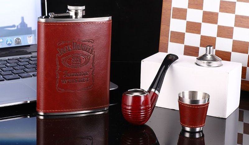 COTV全球直播-永康市顺丰不锈钢制品厂专业生产:各种不锈钢酒壶、工艺品不锈钢酒壶、各种不锈钢酒杯系列饮品用具等产品，欢迎大家光临！