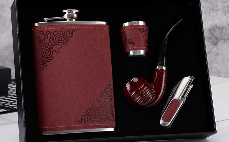 COTV全球直播-永康市顺丰不锈钢制品厂专业生产:各种不锈钢酒壶、工艺品不锈钢酒壶、各种不锈钢酒杯系列饮品用具等产品，欢迎大家光临！