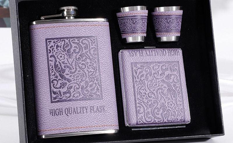 COTV全球直播-永康市顺丰不锈钢制品厂专业生产:各种不锈钢酒壶、工艺品不锈钢酒壶、各种不锈钢酒杯系列饮品用具等产品，欢迎大家光临！