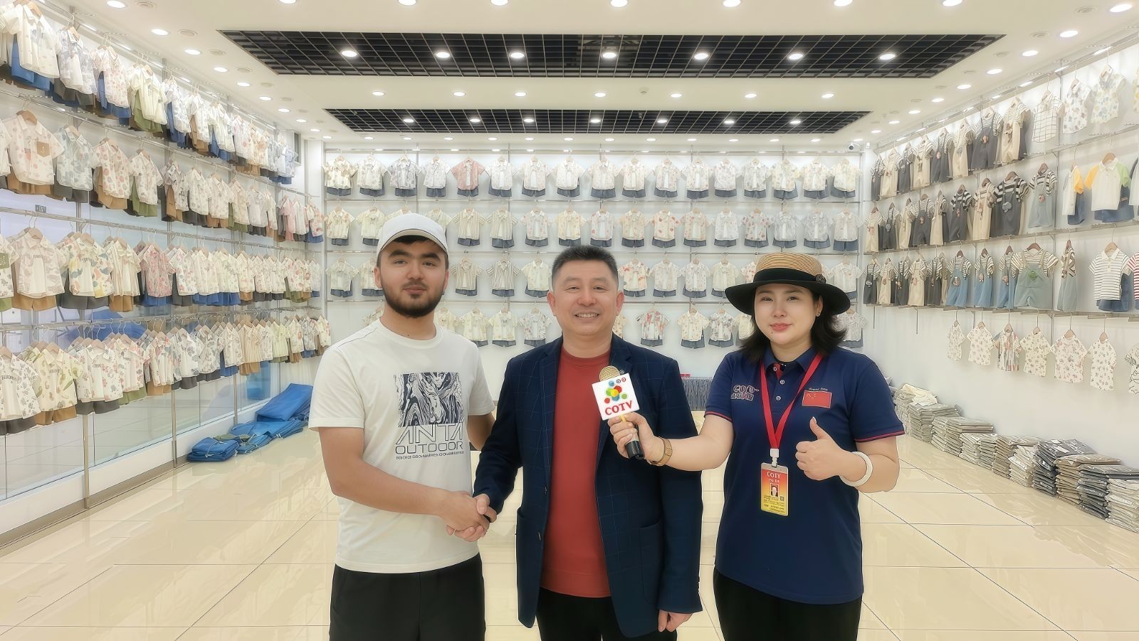 COTV全球直播-杭州天婷缘实业有限公司旗下杭州萧山党湾小依依服装厂专业研发生产：“Zizipuff仔仔泡芙”品牌系列针织童装、纺织童装，包括牛仔童装及各种全棉童装系列产品，源头工厂，欢迎大家光临！