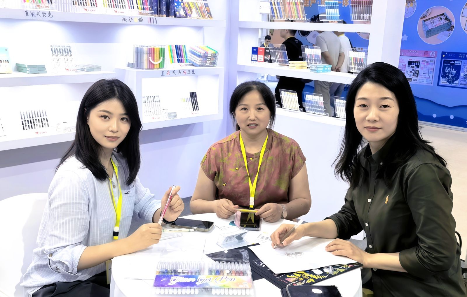 COTV全球直播-桐庐迎丰制笔有限公司专业生产:中性笔、可擦笔、美术高光笔、点点胶笔、高温消失笔及永恒铅笔等文具产品,总经理李悦欢迎大家光临! COTV全球直播-桐庐迎丰制笔有限公司专业生产:中性笔、可擦笔、美术高光笔、点点胶笔、高温消失笔及永恒铅笔等文具产品,总经理李悦欢迎大家光临!