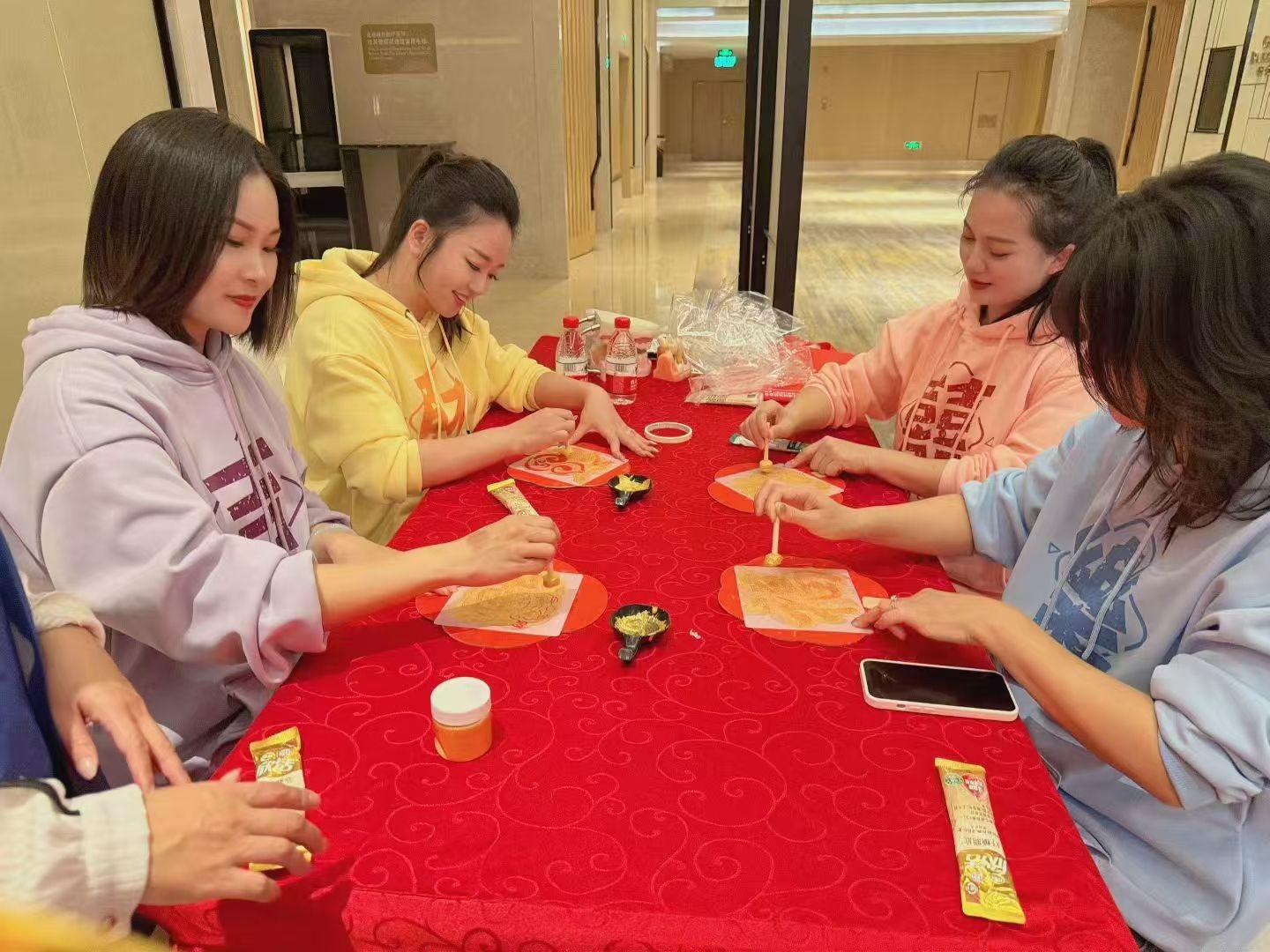 COTV全球直播-汕头市澄海区凯蓝实业有限公司、深圳童翔贸易有限公司专业生产:魔豆魔方、解压玩具等儿童智力开发产品,源头工厂,欢迎大家光临! COTV全球直播-汕头市澄海区凯蓝实业有限公司、深圳童翔贸易有限公司专业生产:魔豆魔方、解压玩具等儿童智力开发产品,源头工厂,欢迎大家光临!