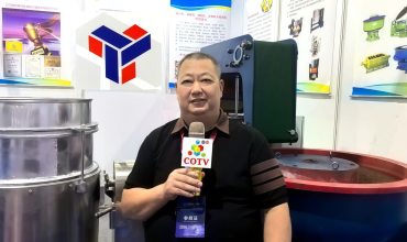 COTV全球直播-台州烠煌智能抛光设备科技有限公司从事抛光溜光设备三十多年，专业生产：抛光设备、流体设备、溜光设备、抛丸设备以及抛光磨料、抛光助剂等配套抛光打磨等设备产品，欢迎大家光临！