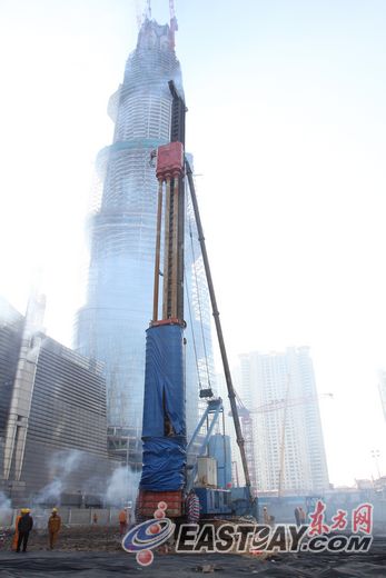 今天上午，“陆家嘴中心区地下空间开发项目”正式开工建设