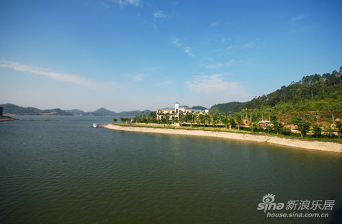 原山湖泊-未来之城