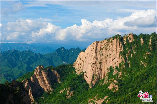 雾灵山 陶醉在盛夏17℃的清凉世界