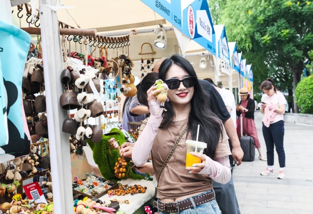 图片 8.jpg 图片 8.jpg