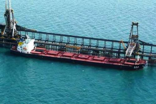 欧盟海军称一艘中国籍货船在印度洋被劫持