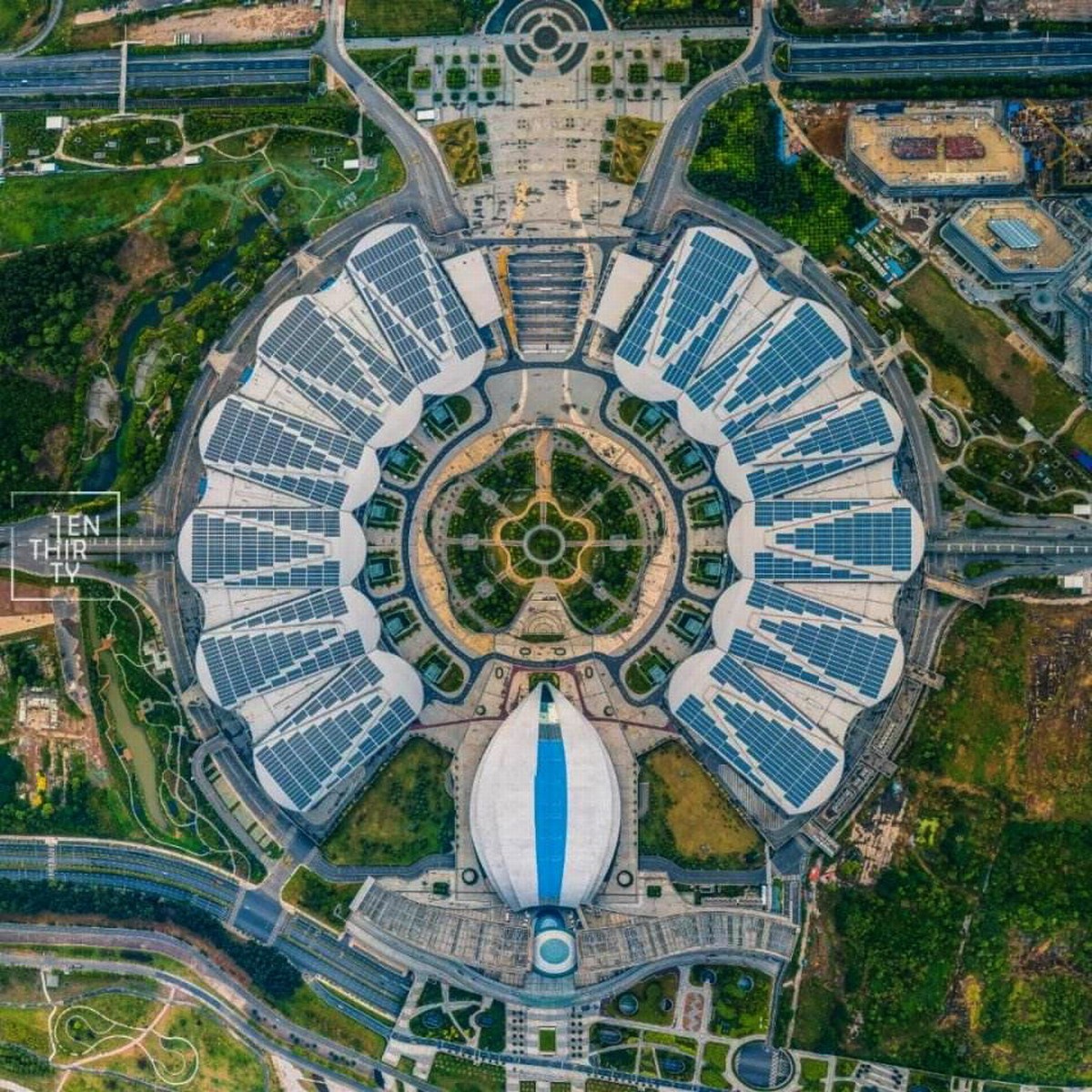武汉国际会展中心图片