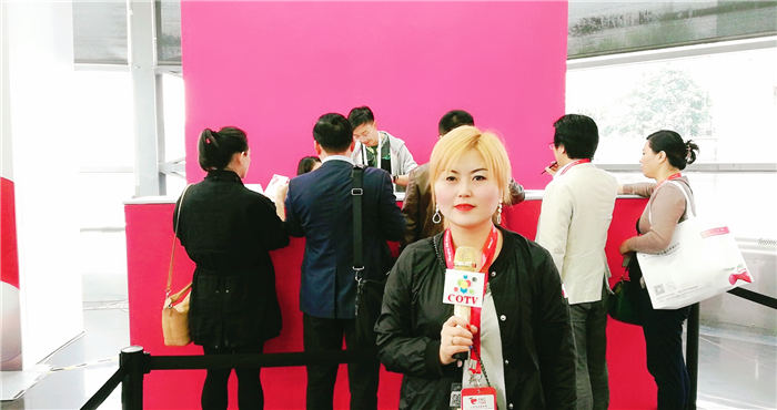 热烈祝贺2019上海国际葡萄酒和烈酒贸易展在上海新国际博览中心隆重开幕! 热烈祝贺2019上海国际葡萄酒和烈酒贸易展在上海新国际博览中心隆重开幕!