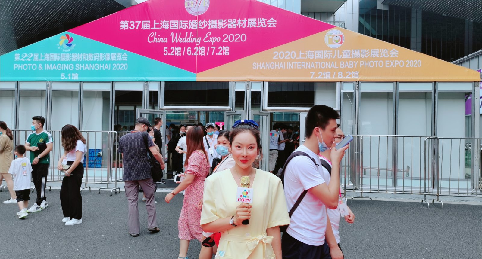 热烈祝贺2020 第37届上海国际婚纱摄影器材展于2020年7月8日-10日在上海新国际博览中心隆重开幕! 热烈祝贺2020 第37届上海国际婚纱摄影器材展于2020年7月8日-10日在上海新国际博览中心隆重开幕!