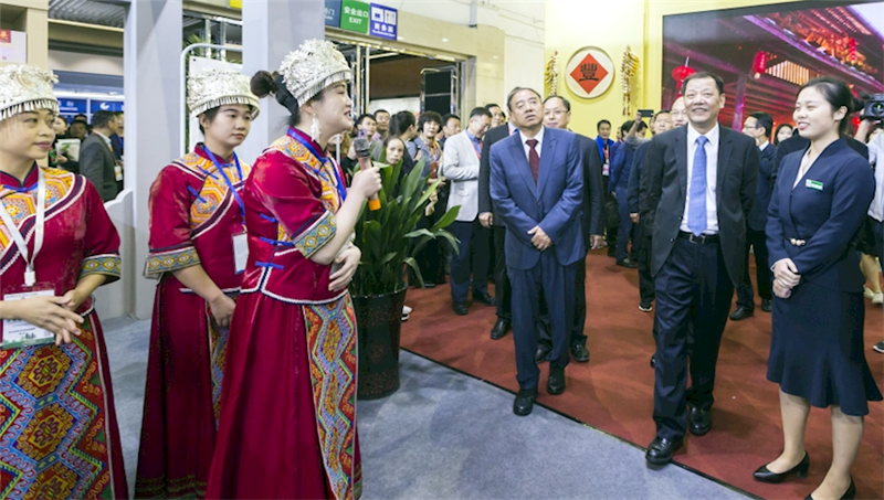 热烈祝贺2019第十二届中国义乌国际森林产品博览会在中国义乌国际博览中心隆重开幕! 热烈祝贺2019第十二届中国义乌国际森林产品博览会在中国义乌国际博览中心隆重开幕!