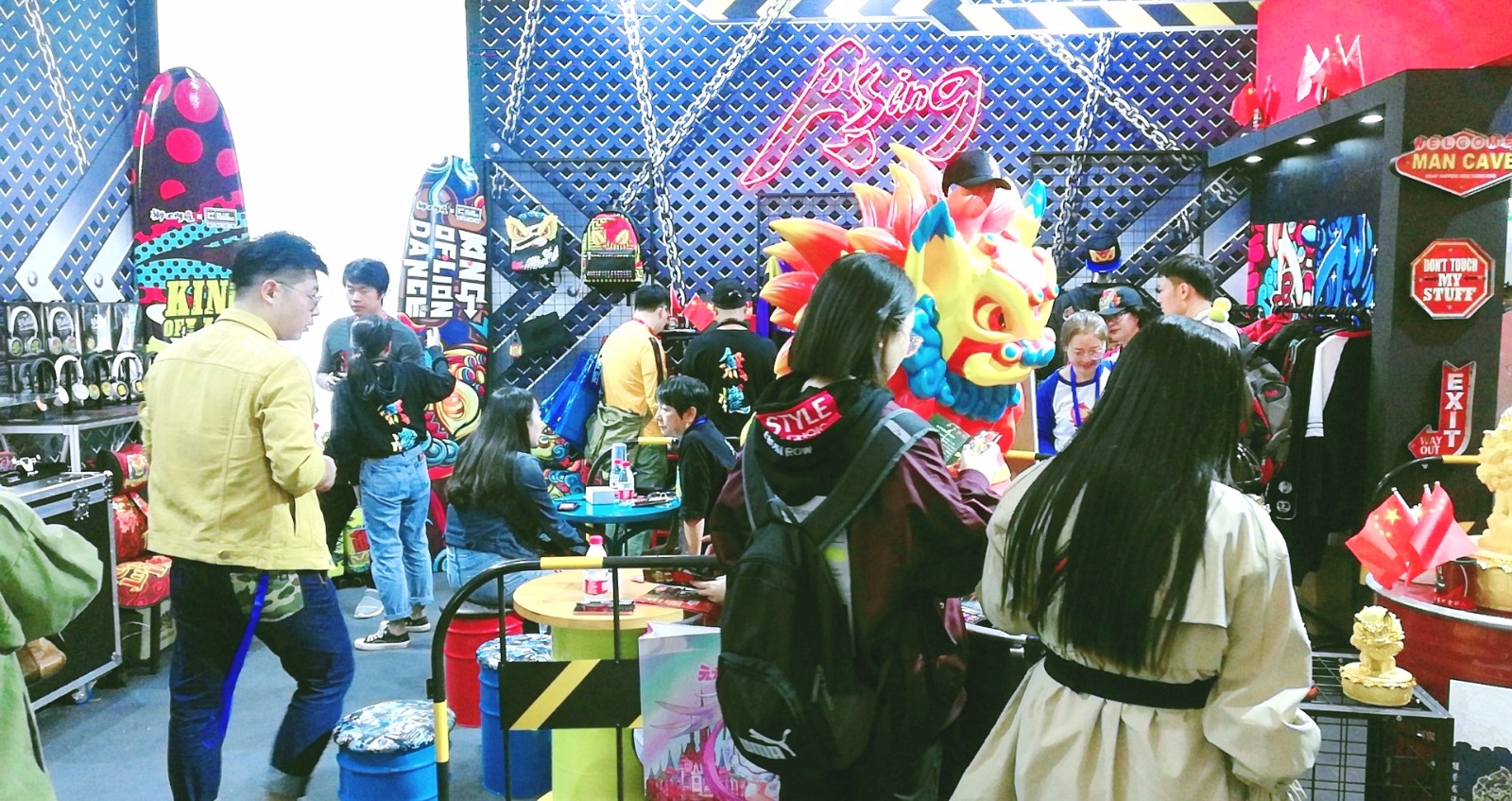 热烈祝贺2019中国国际婴童用品展、中国国际玩具及教育设备展、中国国际婴童品牌授权展在上海新国际博览中心隆重开幕! 热烈祝贺2019中国国际婴童用品展、中国国际玩具及教育设备展、中国国际婴童品牌授权展在上海新国际博览中心隆重开幕!
