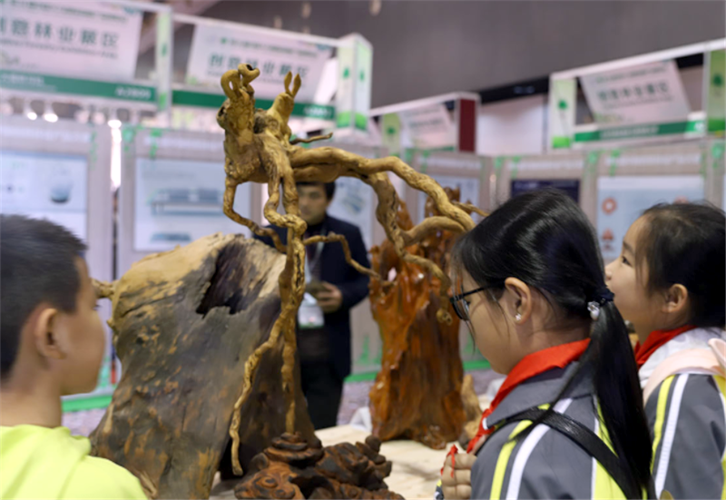 热烈祝贺2019第十二届中国义乌国际森林产品博览会在中国义乌国际博览中心隆重开幕! 热烈祝贺2019第十二届中国义乌国际森林产品博览会在中国义乌国际博览中心隆重开幕!