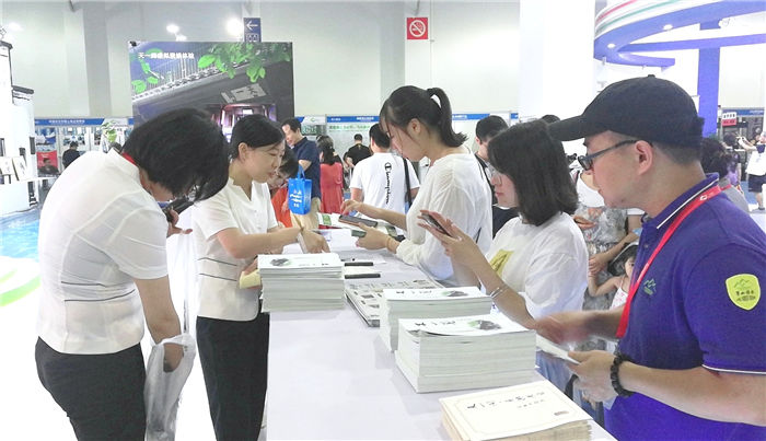 热烈祝贺2019宁波国际旅游展在宁波国际会展中心隆重开幕! 热烈祝贺2019宁波国际旅游展在宁波国际会展中心隆重开幕!