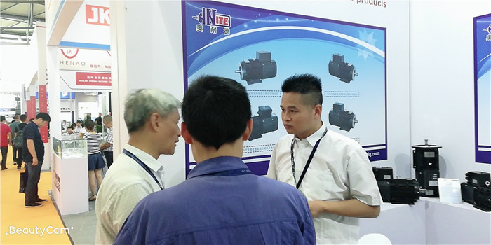 热烈祝贺2019第十九届中国国际电机博览会暨发展论坛在上海新国际博览中心隆重开幕! 热烈祝贺2019第十九届中国国际电机博览会暨发展论坛在上海新国际博览中心隆重开幕!