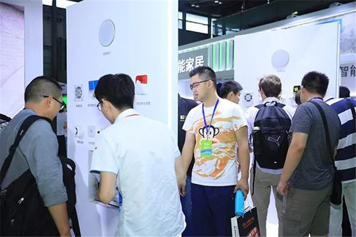热烈祝贺2019上海智能家居、智能锁具、国际物联、人工智能展览会在上海新国际博览中心隆重开幕! 热烈祝贺2019上海智能家居、智能锁具、国际物联、人工智能展览会在上海新国际博览中心隆重开幕!