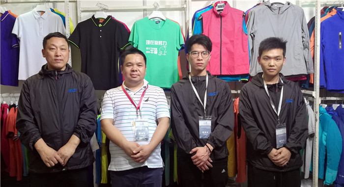 热烈祝贺第七届上海国际校服·园服展览会、第七届上海国际职业装博览会在上海世博展览馆隆重开幕 热烈祝贺第七届上海国际校服·园服展览会、第七届上海国际职业装博览会在上海世博展览馆隆重开幕