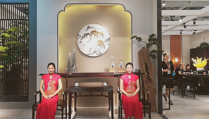 热烈祝贺2019第十一届苏州家具展览会在苏州国际博览中心隆重开幕! 热烈祝贺2019第十一届苏州家具展览会在苏州国际博览中心隆重开幕!