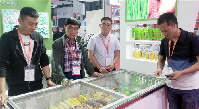 2019第二十届SIALCHINA中国国际食品和饮料展览会(中食展)于2019年5月14日-5月16日在上海新国际博览中心隆重开幕! 2019第二十届SIALCHINA中国国际食品和饮料展览会(中食展)于2019年5月14日-5月16日在上海新国际博览中心隆重开幕!