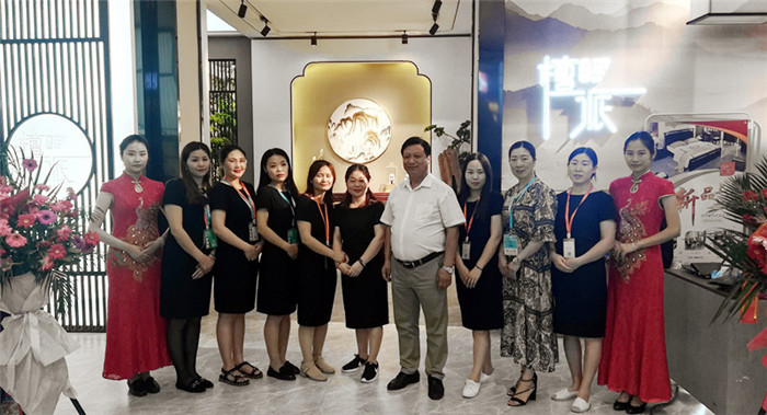 热烈祝贺2019第十一届苏州家具展览会在苏州国际博览中心隆重开幕! 热烈祝贺2019第十一届苏州家具展览会在苏州国际博览中心隆重开幕!
