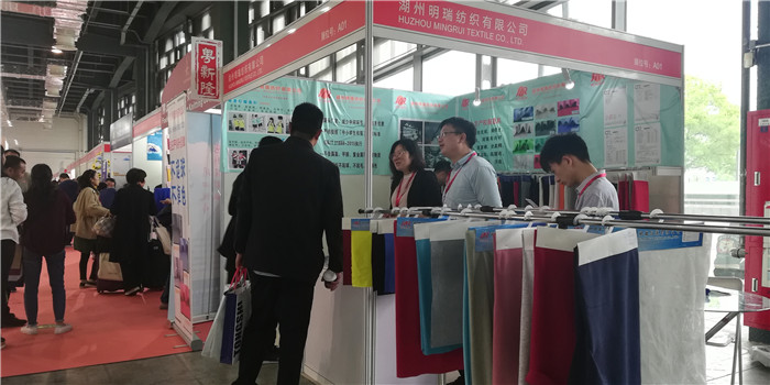 热烈祝贺第七届上海国际校服·园服展览会、第七届上海国际职业装博览会在上海世博展览馆隆重开幕 热烈祝贺第七届上海国际校服·园服展览会、第七届上海国际职业装博览会在上海世博展览馆隆重开幕
