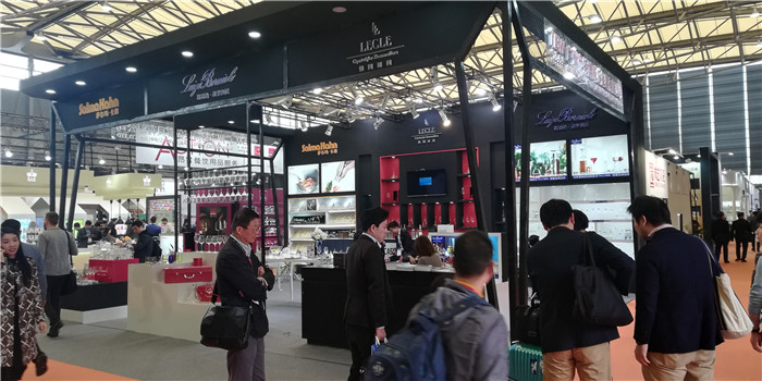 2019第二十八届上海国际酒店用品博览会在上海新国际博览中心隆重开幕! 2019第二十八届上海国际酒店用品博览会在上海新国际博览中心隆重开幕!
