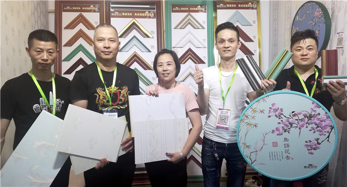 2019第五届中国(嘉兴)国际集成吊顶产业博览会于2019年5月30日-6月1日在嘉兴国际会展中心隆重开幕! 2019第五届中国(嘉兴)国际集成吊顶产业博览会于2019年5月30日-6月1日在嘉兴国际会展中心隆重开幕!