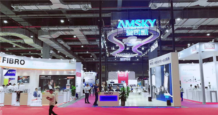 热烈祝贺2019第十九届中国国际模具技术和设备展览会在上海国家会展中心隆重开幕! 热烈祝贺2019第十九届中国国际模具技术和设备展览会在上海国家会展中心隆重开幕!